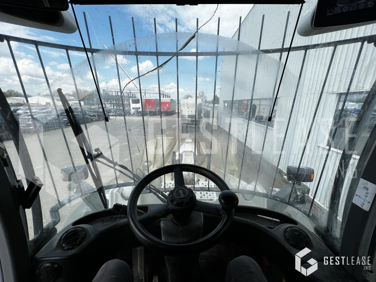 Leasing of Liebherr L580 ENGIN NEW Liebherr L580 ENGIN NEW: picture 20