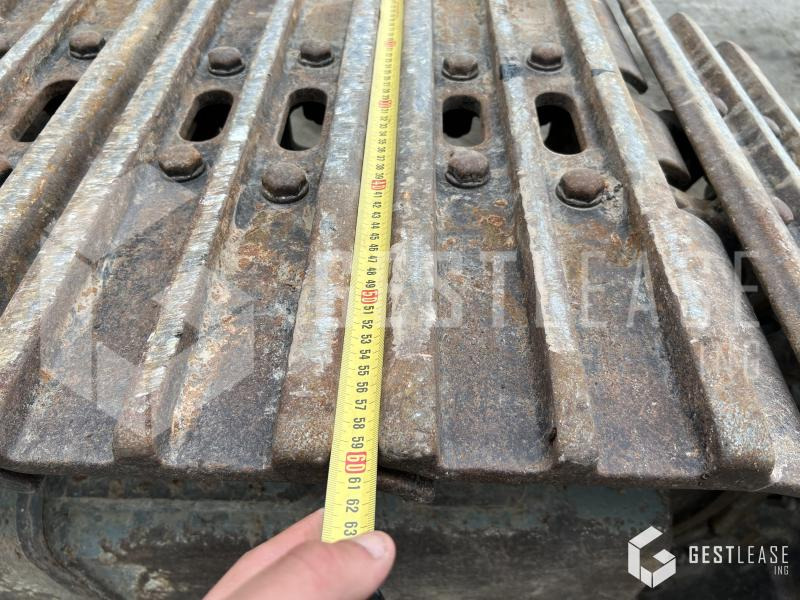 Crawler excavator Liebherr R946LC: picture 20