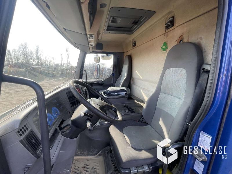 Curtainsider truck Renault Premium 320 DCI: picture 12