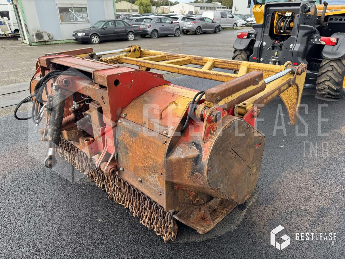 SEPPI STARFORST 225 - Forestry mulcher: picture 4 SEPPI STARFORST 225 - Forestry mulcher: picture 4