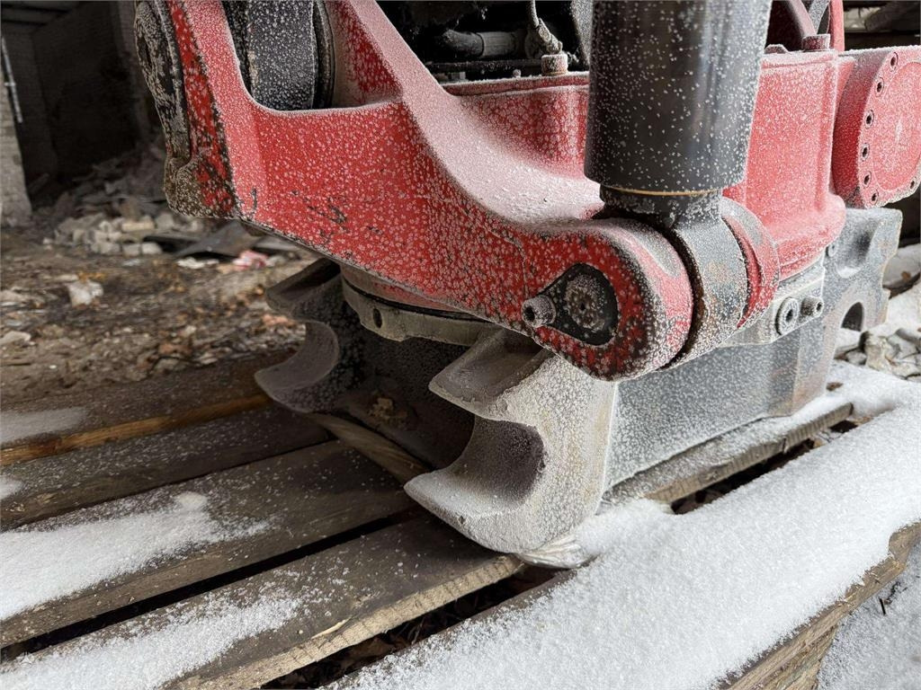 CAT 323 ROTOTILT R8 - Crawler excavator: picture 5 CAT 323 ROTOTILT R8 - Crawler excavator: picture 5