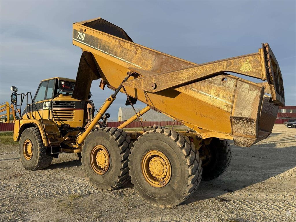 CAT 730 - Articulated dumper: picture 3 CAT 730 - Articulated dumper: picture 3