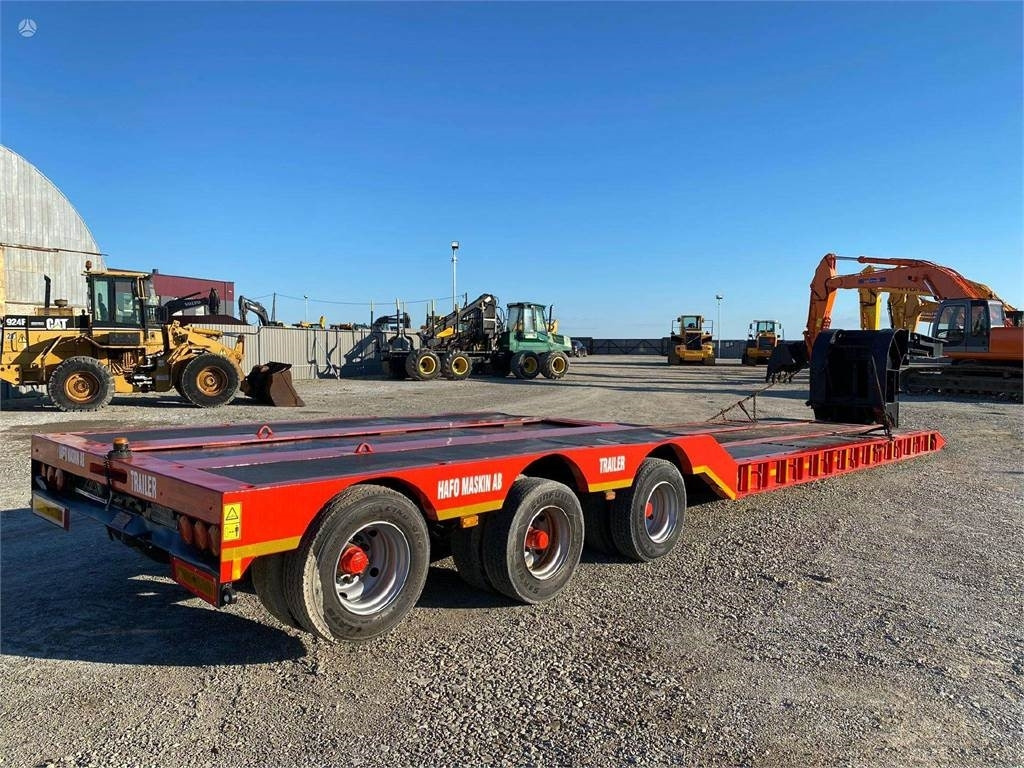 Hako Gooseneck lowbed , axle lift - Low loader semi-trailer: picture 3 Hako Gooseneck lowbed , axle lift - Low loader semi-trailer: picture 3
