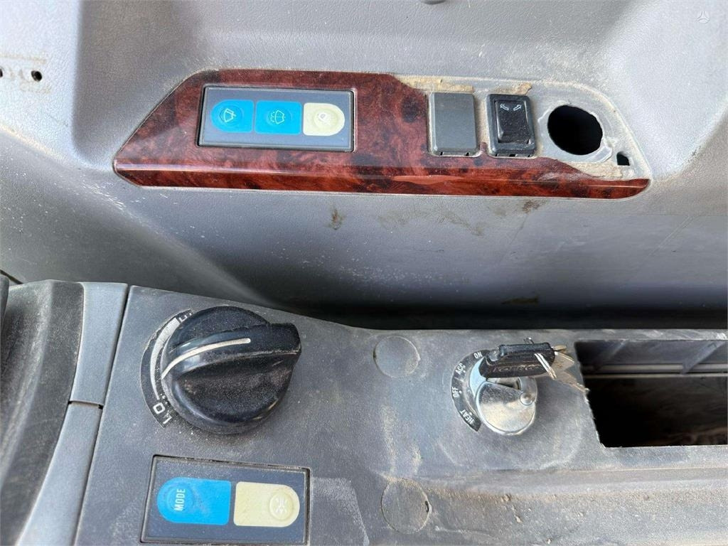 Crawler excavator Kobelco SK 250 NLC-6 FOR SPARE PARTS: picture 17