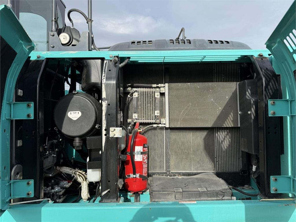 Crawler excavator Kobelco SK 260 LC-9 ROTOTILT SCANDINAV: picture 12