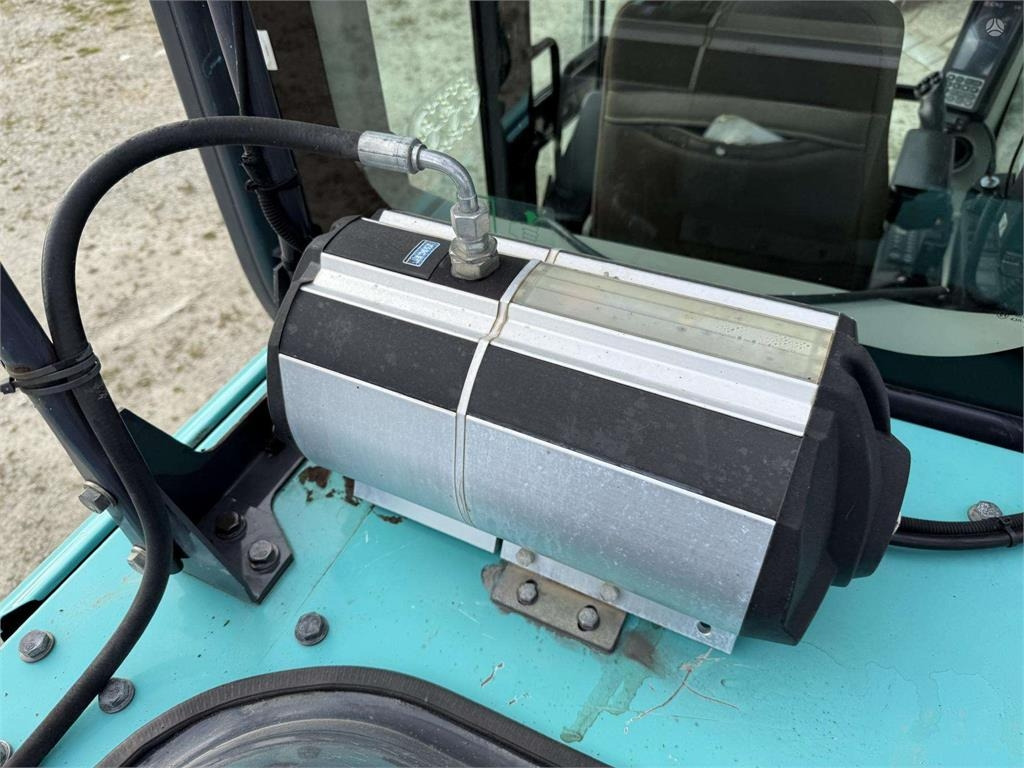 Crawler excavator Kobelco SK 260 LC-9 ROTOTILT SCANDINAV: picture 16