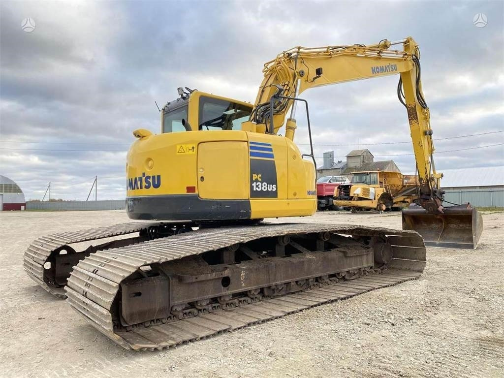 Crawler excavator Komatsu 138 US-8 BOGMASTER: picture 6