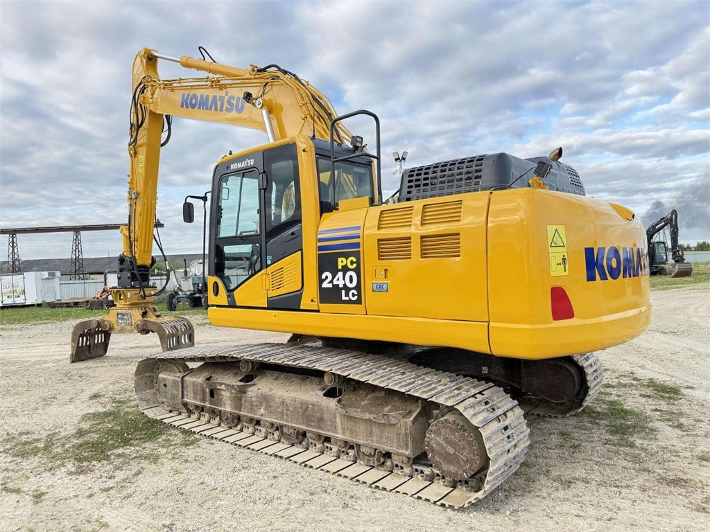 Komatsu PC 240 LC-11 - Crawler excavator: picture 3 Komatsu PC 240 LC-11 - Crawler excavator: picture 3