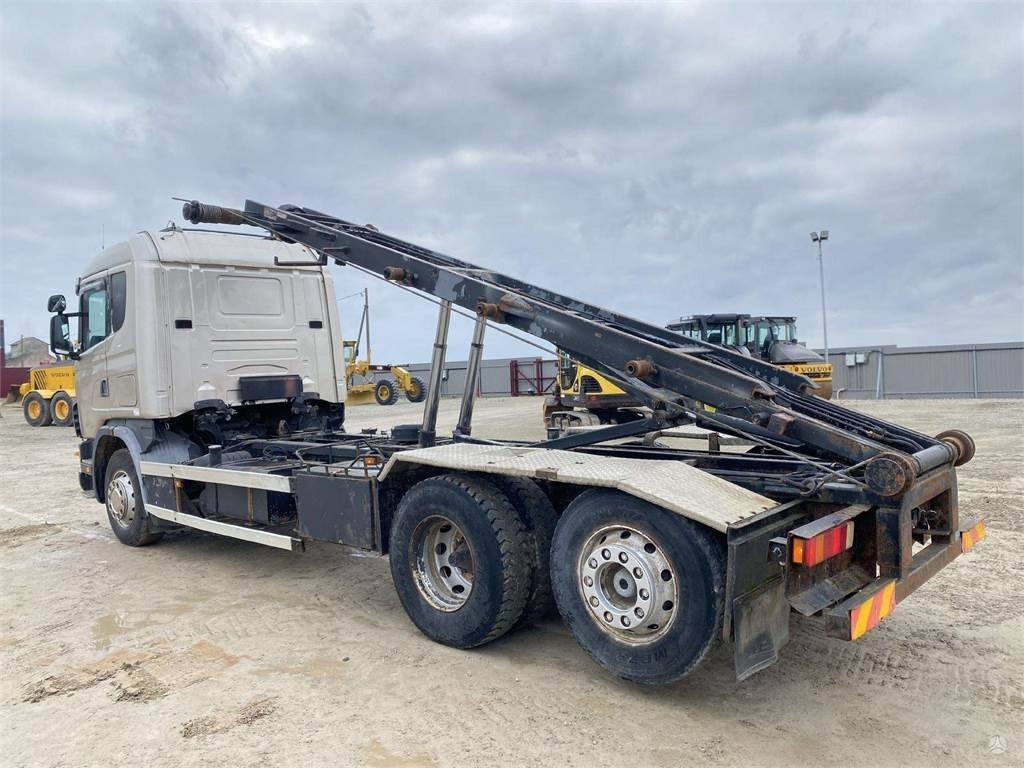 Scania 124 G 400 , manual pump - Hook lift truck: picture 5 Scania 124 G 400 , manual pump - Hook lift truck: picture 5