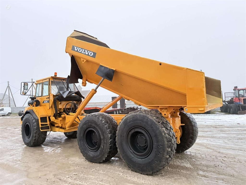 Volvo A25C - Articulated dumper: picture 4 Volvo A25C - Articulated dumper: picture 4