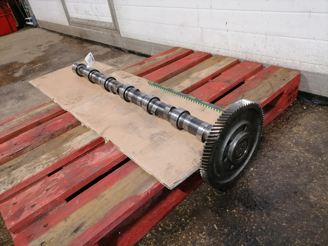 MAN Camshaft 51044006016 - Camshaft for Truck: picture 1 MAN Camshaft 51044006016 - Camshaft for Truck: picture 1