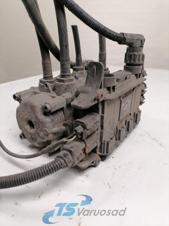 MAN Rear axel brake pressure control valve 4801041030 - Brake valve for Truck: picture 3 MAN Rear axel brake pressure control valve 4801041030 - Brake valve for Truck: picture 3