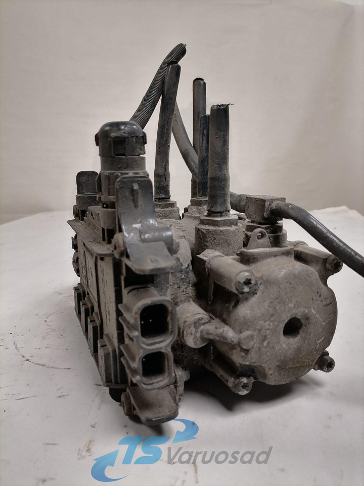 MAN Rear axel brake pressure control valve 4801041030 - Brake valve for Truck: picture 4 MAN Rear axel brake pressure control valve 4801041030 - Brake valve for Truck: picture 4