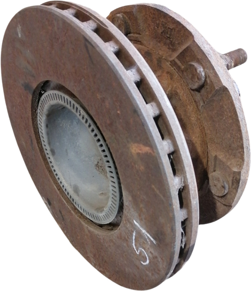 MB Atego truck with wheel hub A9703560301 - Universal part for Truck: picture 1 MB Atego truck with wheel hub A9703560301 - Universal part for Truck: picture 1