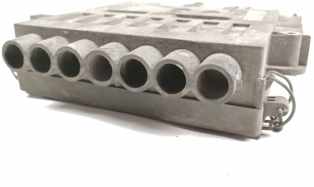 Mercedes-Benz Juhtmestiku harukarp A9605460440 - Fuse for Truck: picture 5 Mercedes-Benz Juhtmestiku harukarp A9605460440 - Fuse for Truck: picture 5