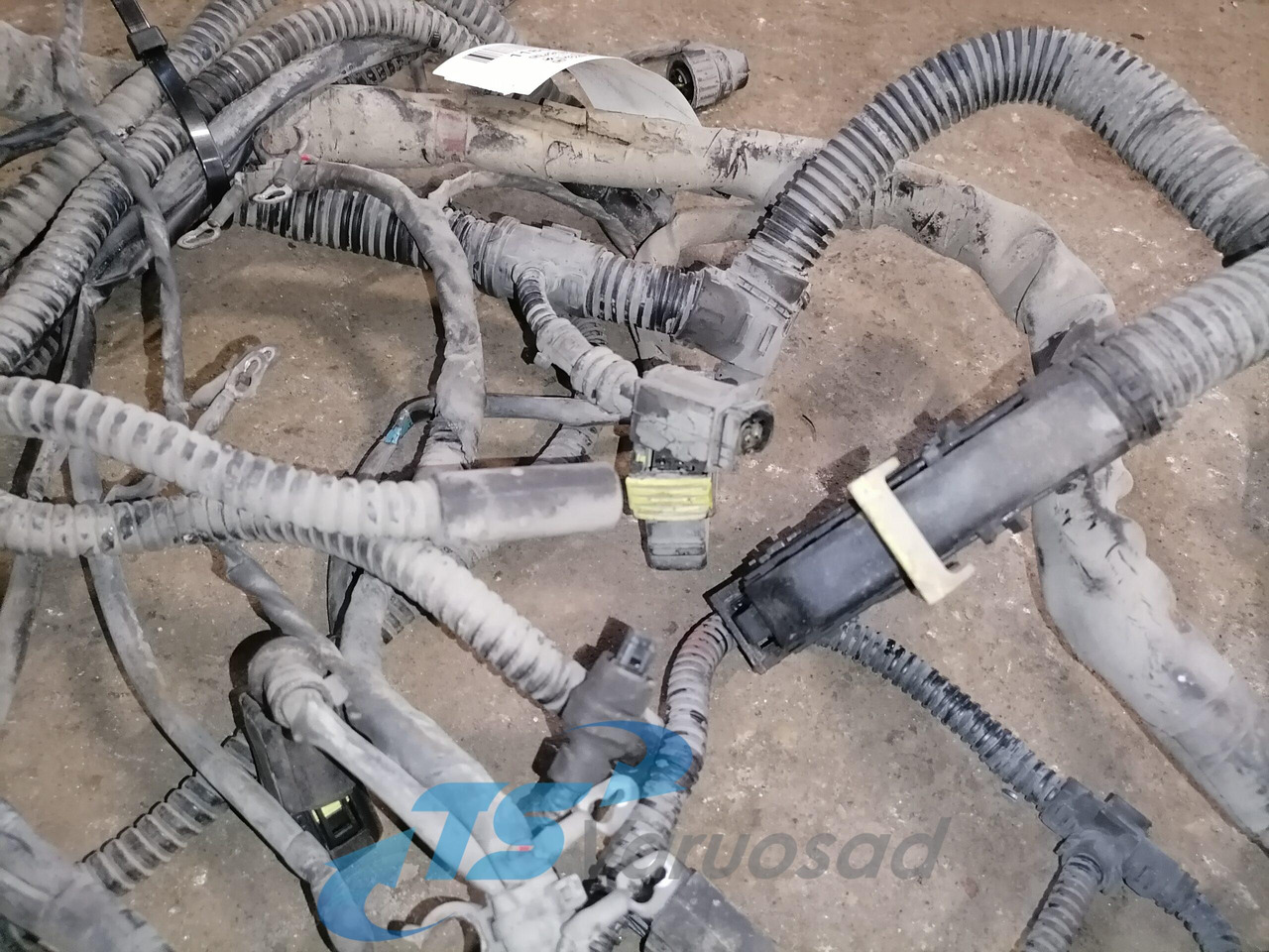 Mercedes-Benz Mootori juhtmestik A5411502320 - Universal part for Truck: picture 2 Mercedes-Benz Mootori juhtmestik A5411502320 - Universal part for Truck: picture 2