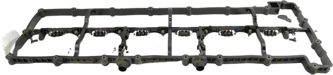 Mercedes-Benz Vahekaas A4710100179 - Cylinder head for Truck: picture 1 Mercedes-Benz Vahekaas A4710100179 - Cylinder head for Truck: picture 1