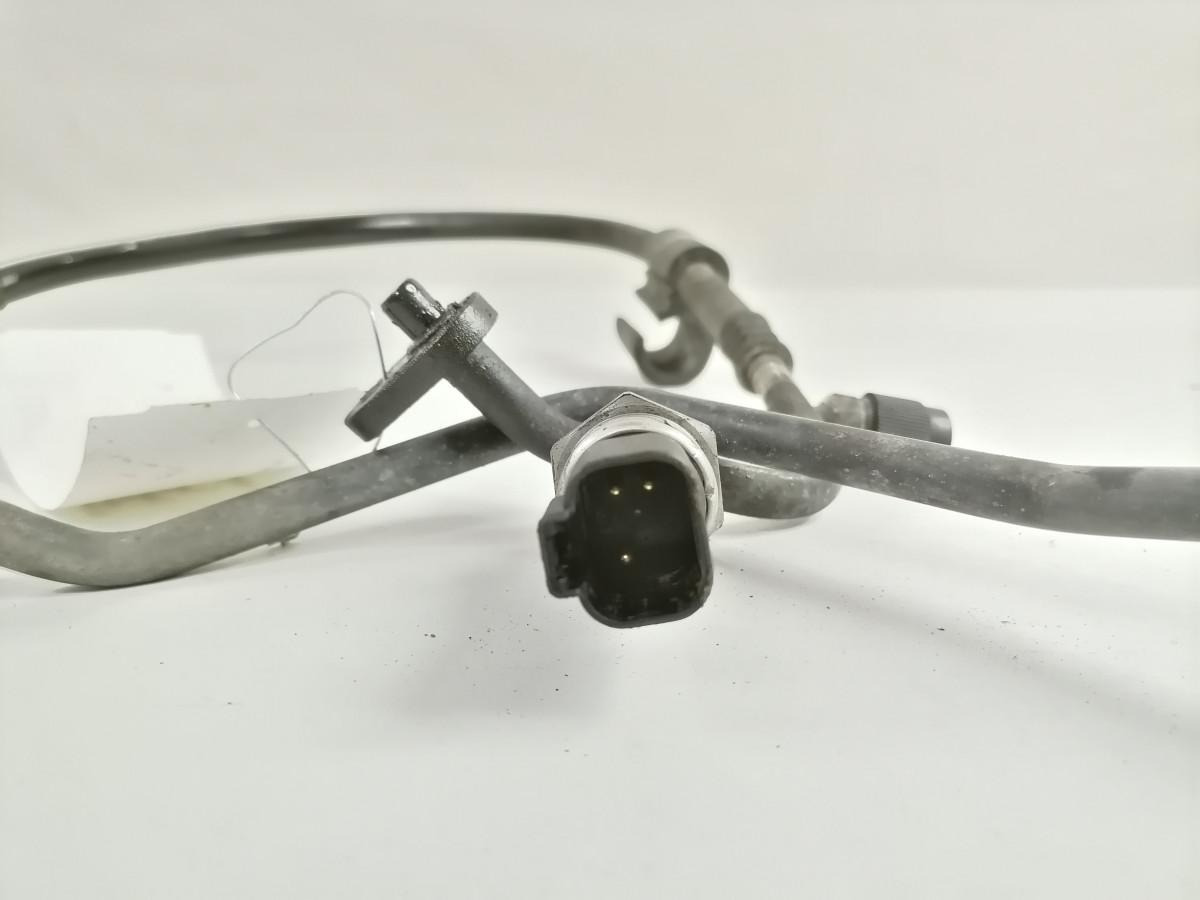 Scania A/C pipe 2106901 - Heating/ Ventilation for Truck: picture 5 Scania A/C pipe 2106901 - Heating/ Ventilation for Truck: picture 5