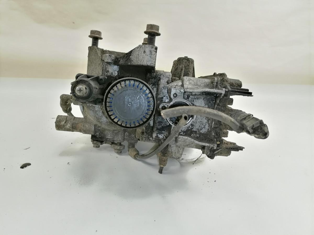 Scania Air dryer 2308777 - Brake valve for Truck: picture 3 Scania Air dryer 2308777 - Brake valve for Truck: picture 3