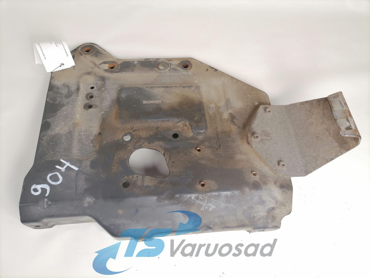 Scania Air dryer carrier plate 1544078 - Brake valve for Truck: picture 1 Scania Air dryer carrier plate 1544078 - Brake valve for Truck: picture 1