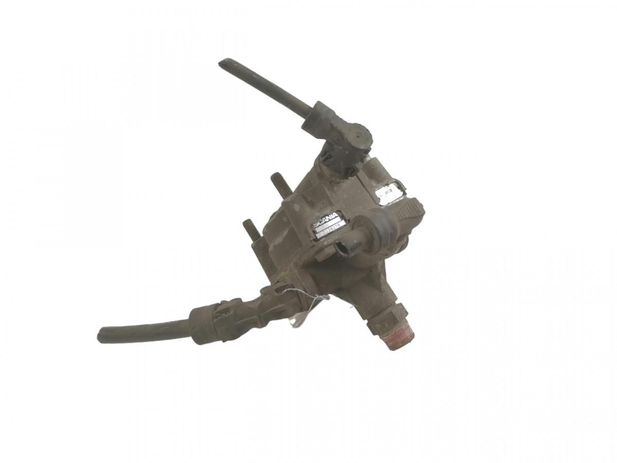Scania Air pressure control valve 2038219 - Brake valve for Truck: picture 1 Scania Air pressure control valve 2038219 - Brake valve for Truck: picture 1