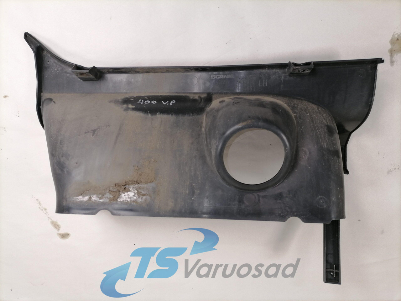 Scania Astmelaua plastik kate, ülemine vasak 1442655 - Footstep for Truck: picture 2 Scania Astmelaua plastik kate, ülemine vasak 1442655 - Footstep for Truck: picture 2