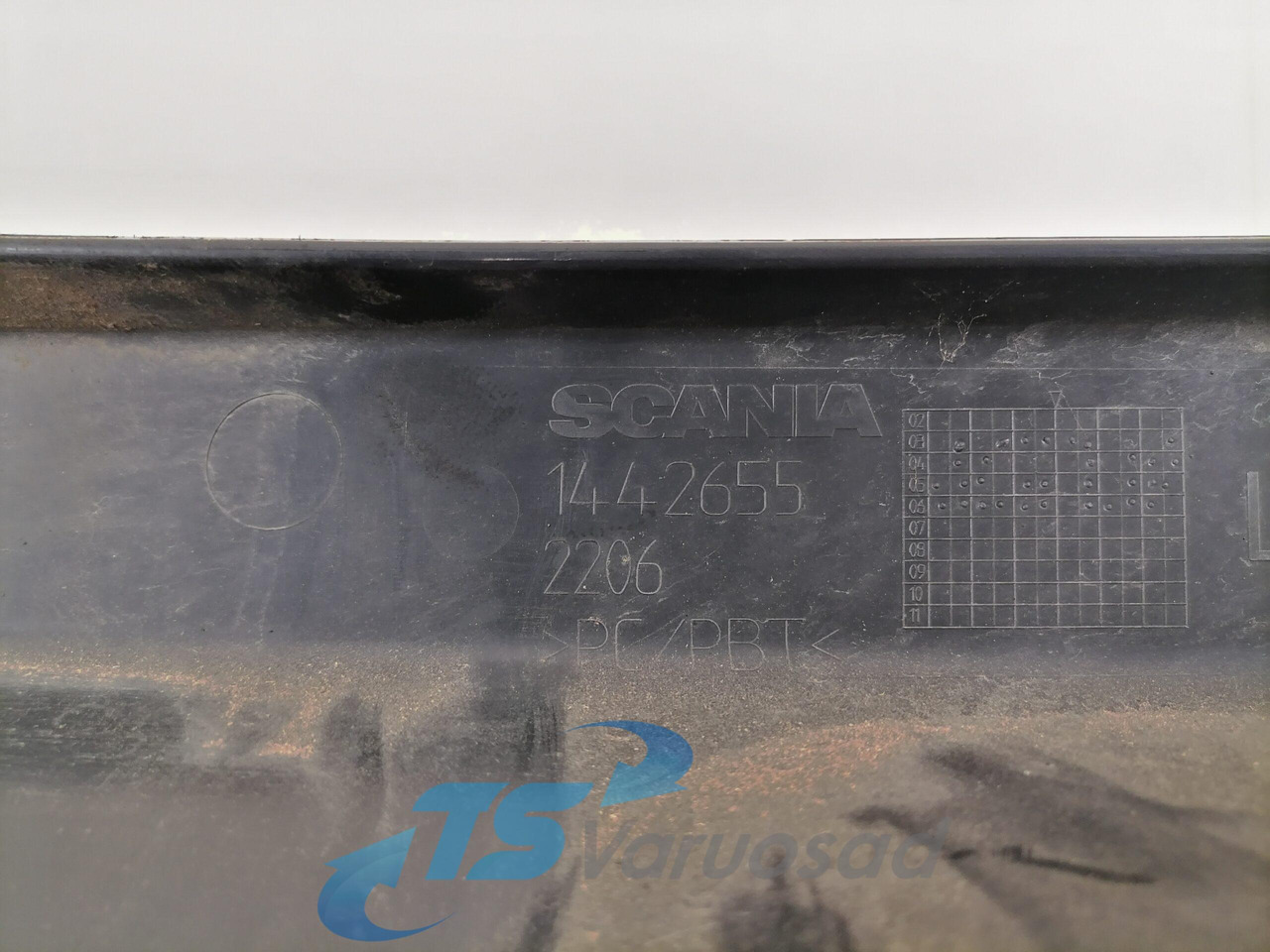 Scania Astmelaua plastik kate, ülemine vasak 1442655 - Footstep for Truck: picture 3 Scania Astmelaua plastik kate, ülemine vasak 1442655 - Footstep for Truck: picture 3