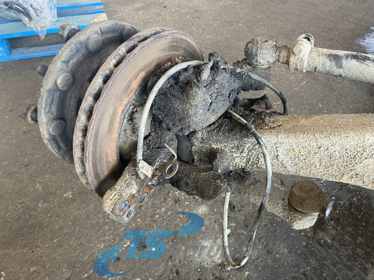 Scania Axel housing 1394399 - Front axle for Truck: picture 4 Scania Axel housing 1394399 - Front axle for Truck: picture 4