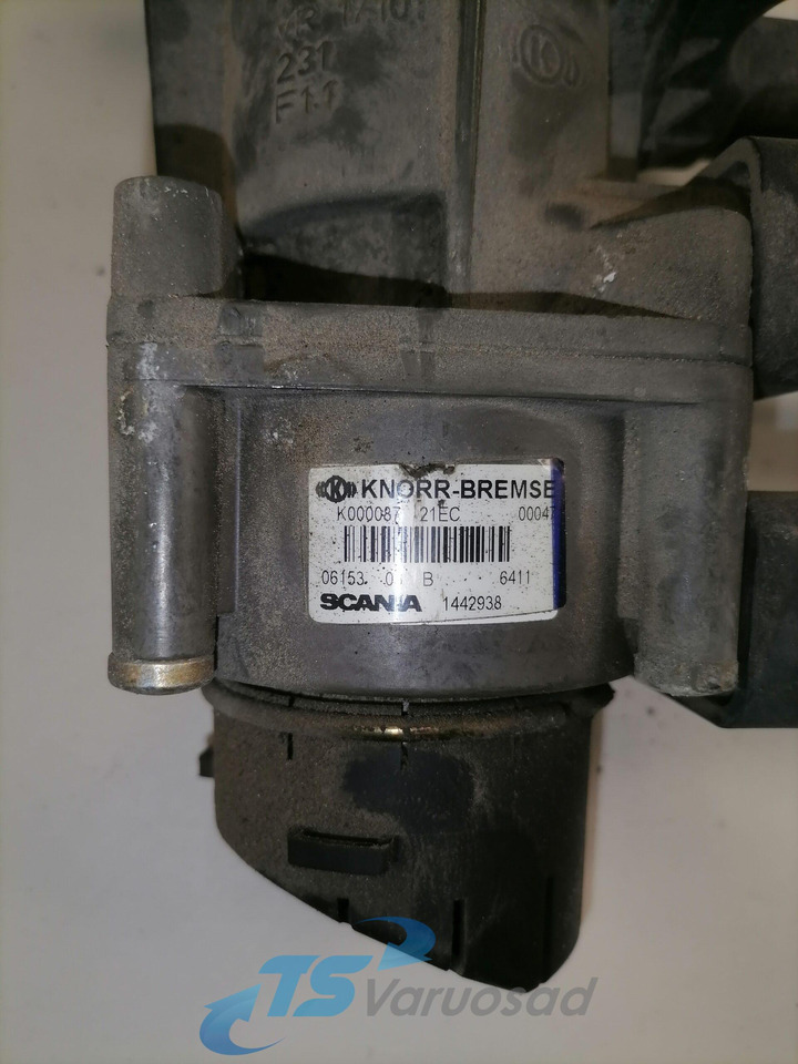 Scania Brake pressure control 1442938 - Brake valve for Truck: picture 3 Scania Brake pressure control 1442938 - Brake valve for Truck: picture 3