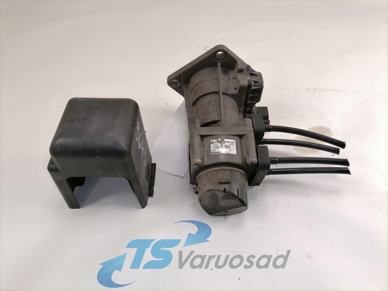 Scania Brake pressure control 1867518 - Brake valve for Truck: picture 5 Scania Brake pressure control 1867518 - Brake valve for Truck: picture 5