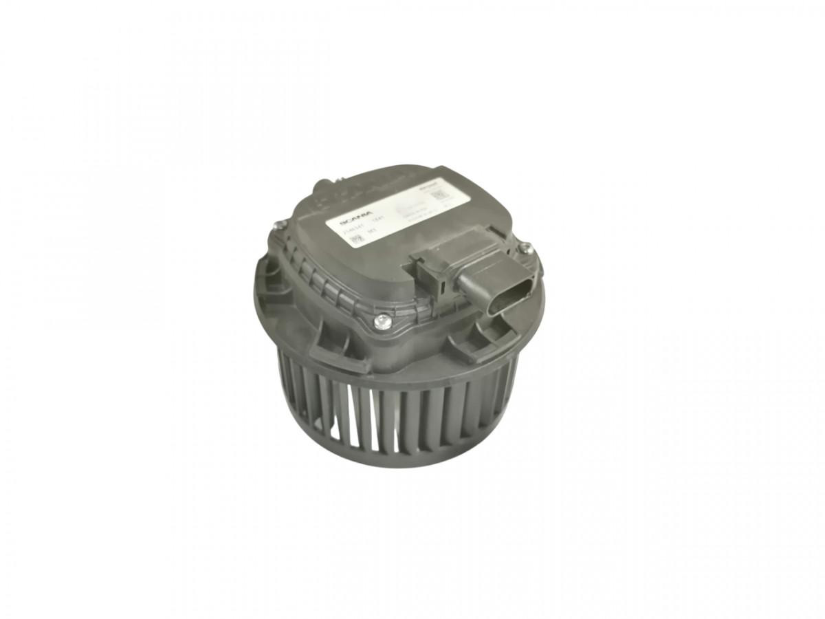 Scania Cab fan 2546341 - Heating/ Ventilation for Truck: picture 1 Scania Cab fan 2546341 - Heating/ Ventilation for Truck: picture 1