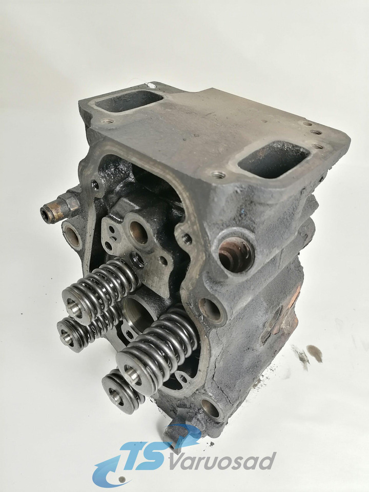 Scania Cylinder head, XPI 1855950 - Cylinder head for Truck: picture 1 Scania Cylinder head, XPI 1855950 - Cylinder head for Truck: picture 1