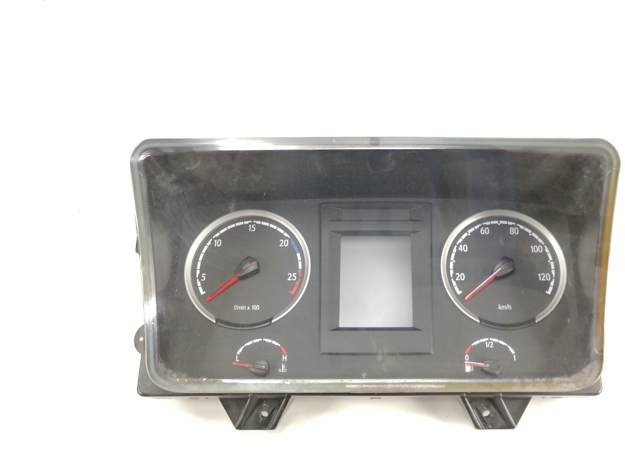 Scania Dashboard 1929124 - Dashboard for Truck: picture 1 Scania Dashboard 1929124 - Dashboard for Truck: picture 1