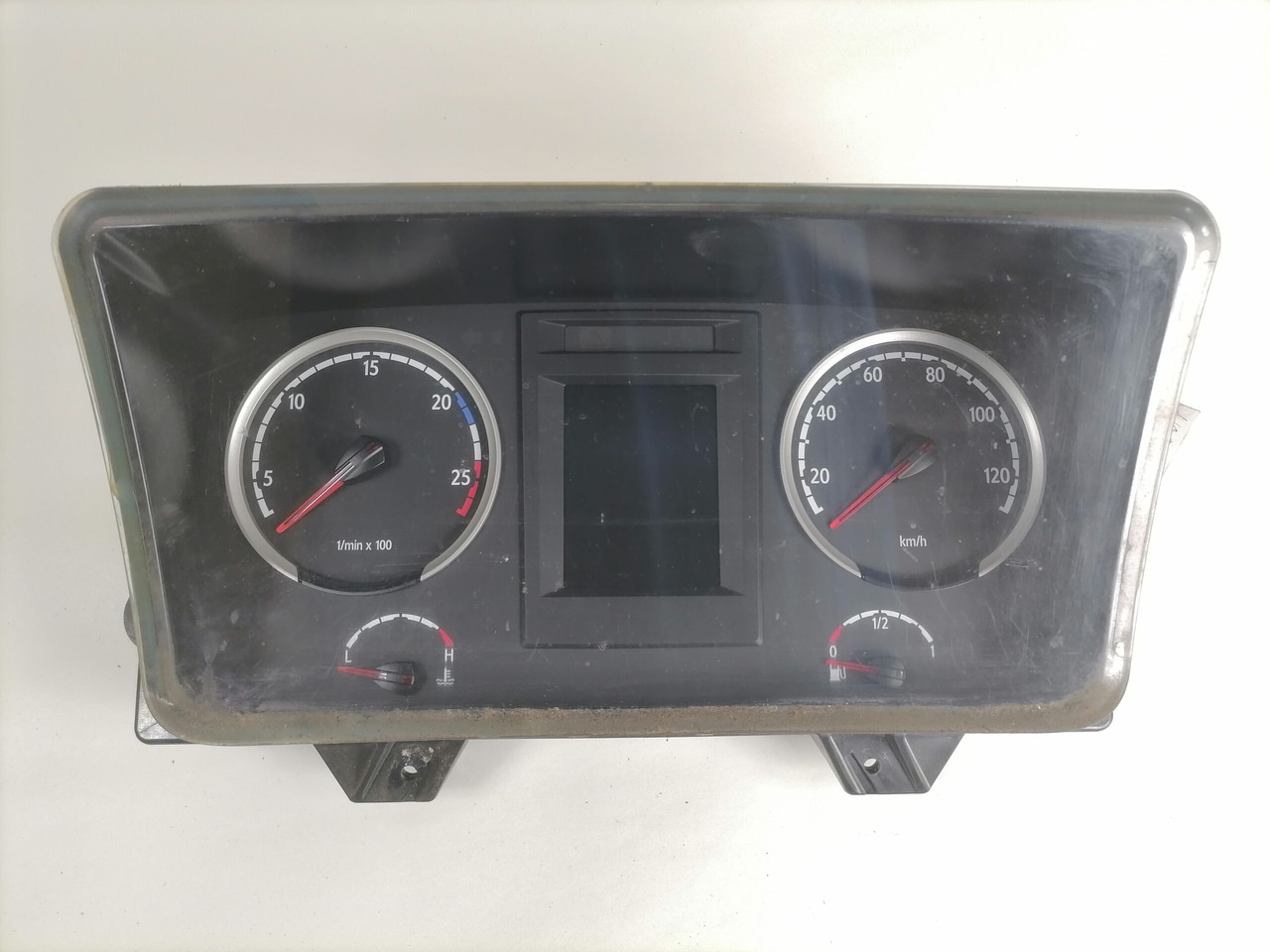 Scania Dashboard 2020196 - Dashboard for Truck: picture 2 Scania Dashboard 2020196 - Dashboard for Truck: picture 2