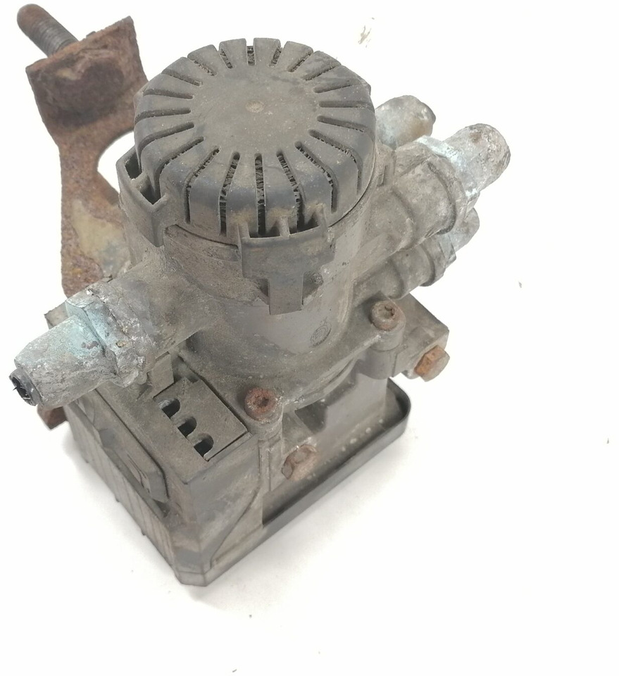 Scania EBS brake valve 1773676 - Brake valve for Truck: picture 5 Scania EBS brake valve 1773676 - Brake valve for Truck: picture 5
