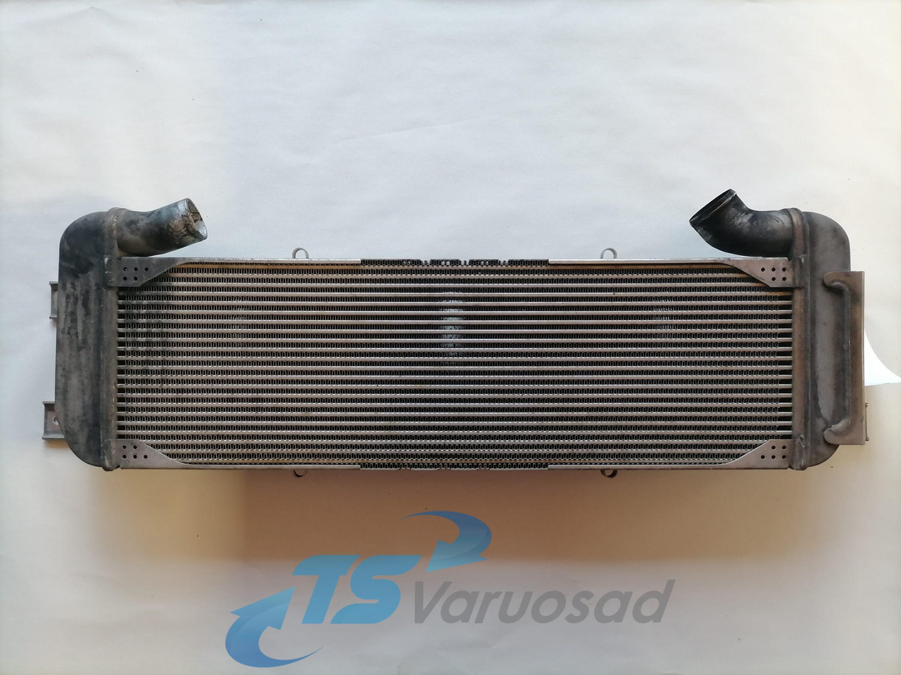 Scania EGR radiator 1785348 - EGR cooler for Truck: picture 1 Scania EGR radiator 1785348 - EGR cooler for Truck: picture 1