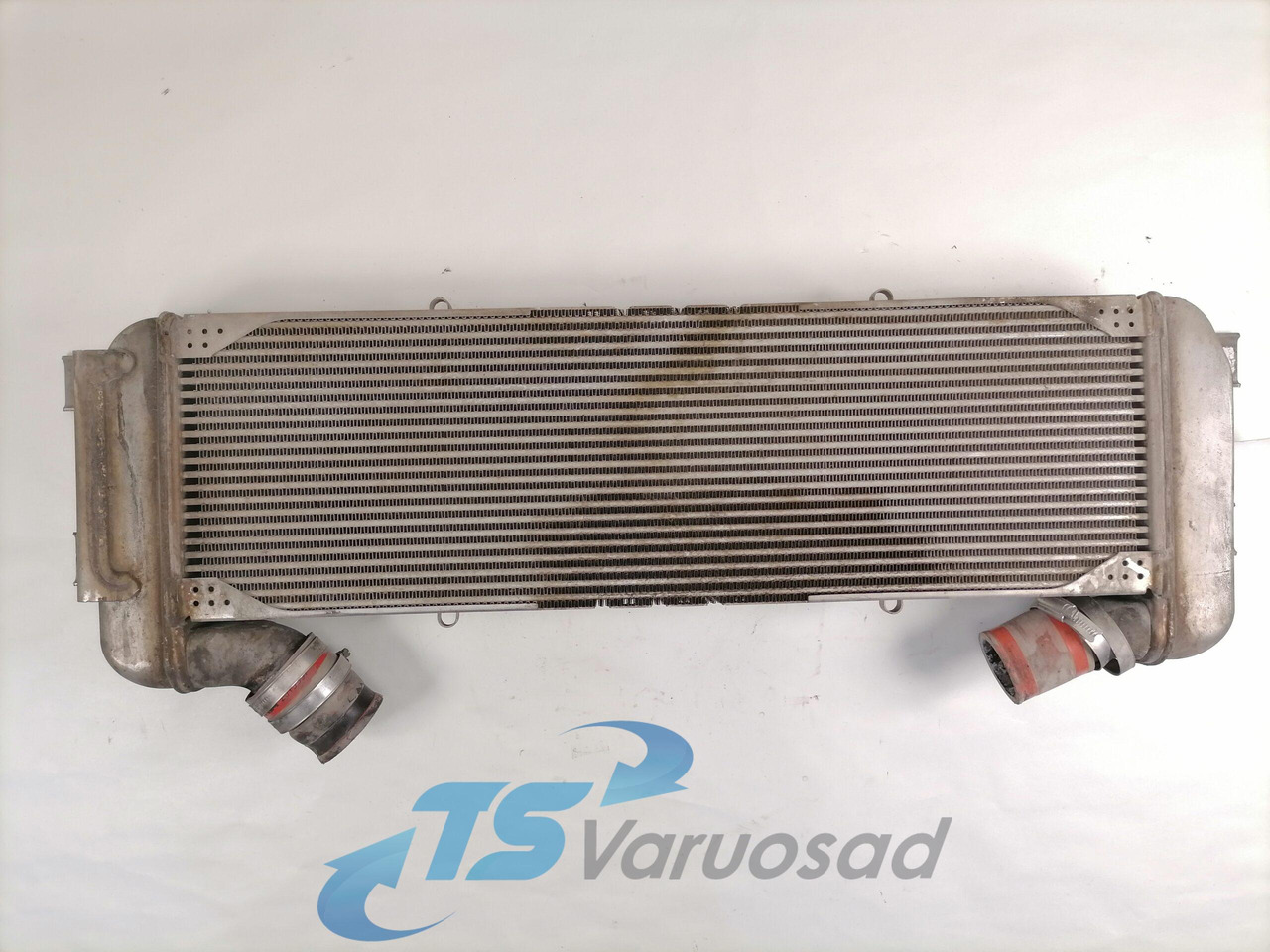 Scania EGR radiator 1785348 - EGR cooler for Truck: picture 2 Scania EGR radiator 1785348 - EGR cooler for Truck: picture 2