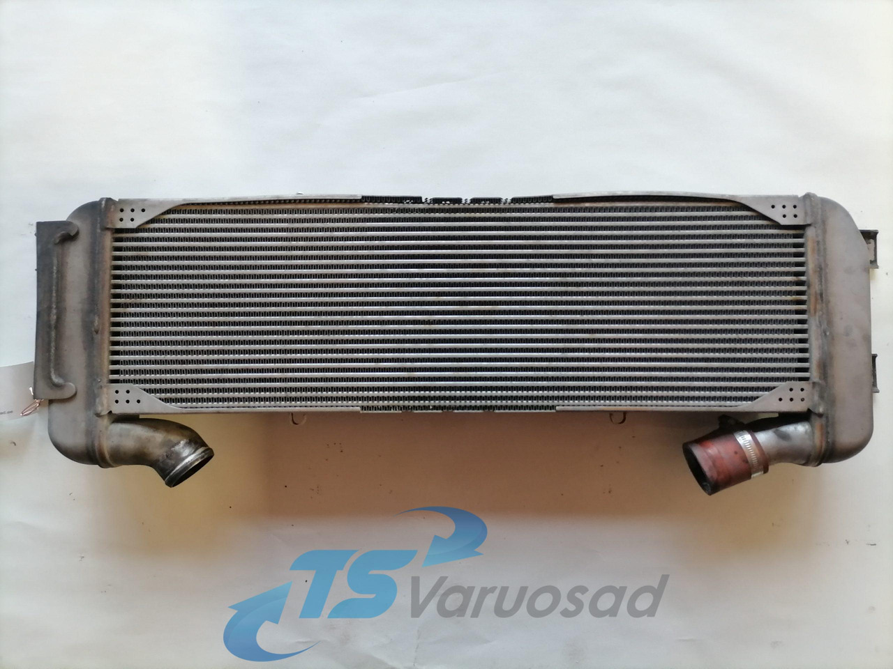 Scania EGR radiator 1785348 - EGR cooler for Truck: picture 2 Scania EGR radiator 1785348 - EGR cooler for Truck: picture 2