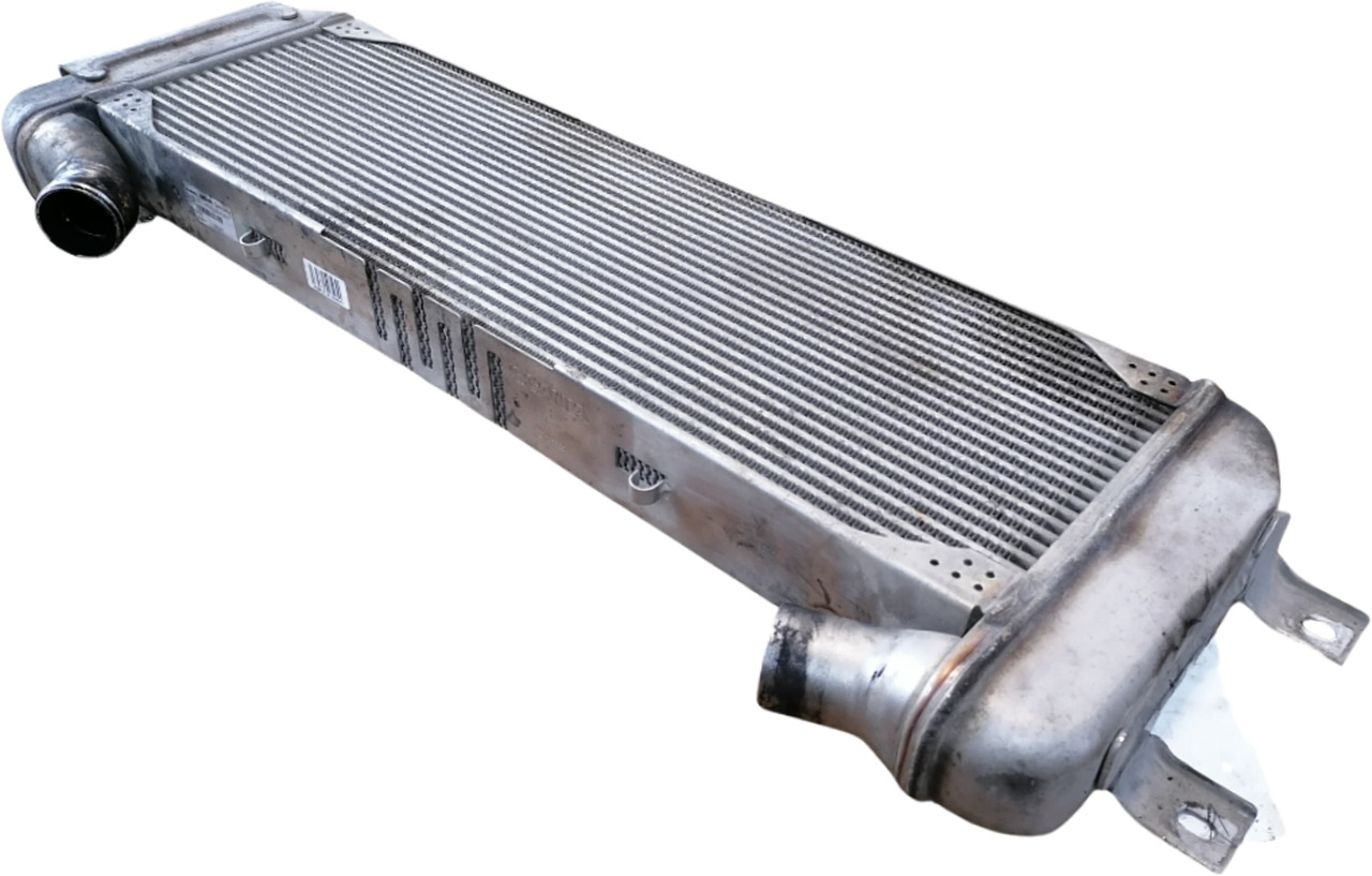Scania EGR radiator 1785348 - EGR cooler for Truck: picture 1 Scania EGR radiator 1785348 - EGR cooler for Truck: picture 1