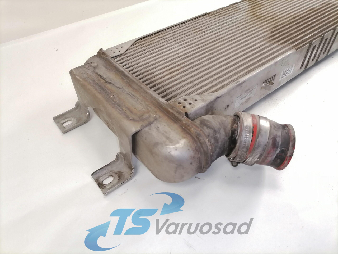 Scania EGR radiator 1785348 - EGR cooler for Truck: picture 5 Scania EGR radiator 1785348 - EGR cooler for Truck: picture 5