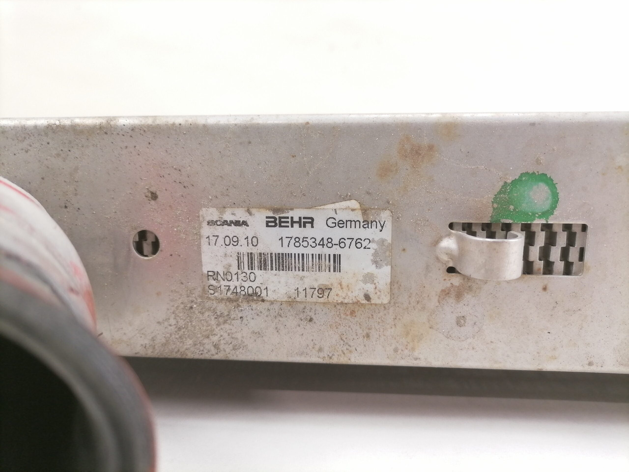 Scania EGR radiator 1785348 - EGR cooler for Truck: picture 3 Scania EGR radiator 1785348 - EGR cooler for Truck: picture 3