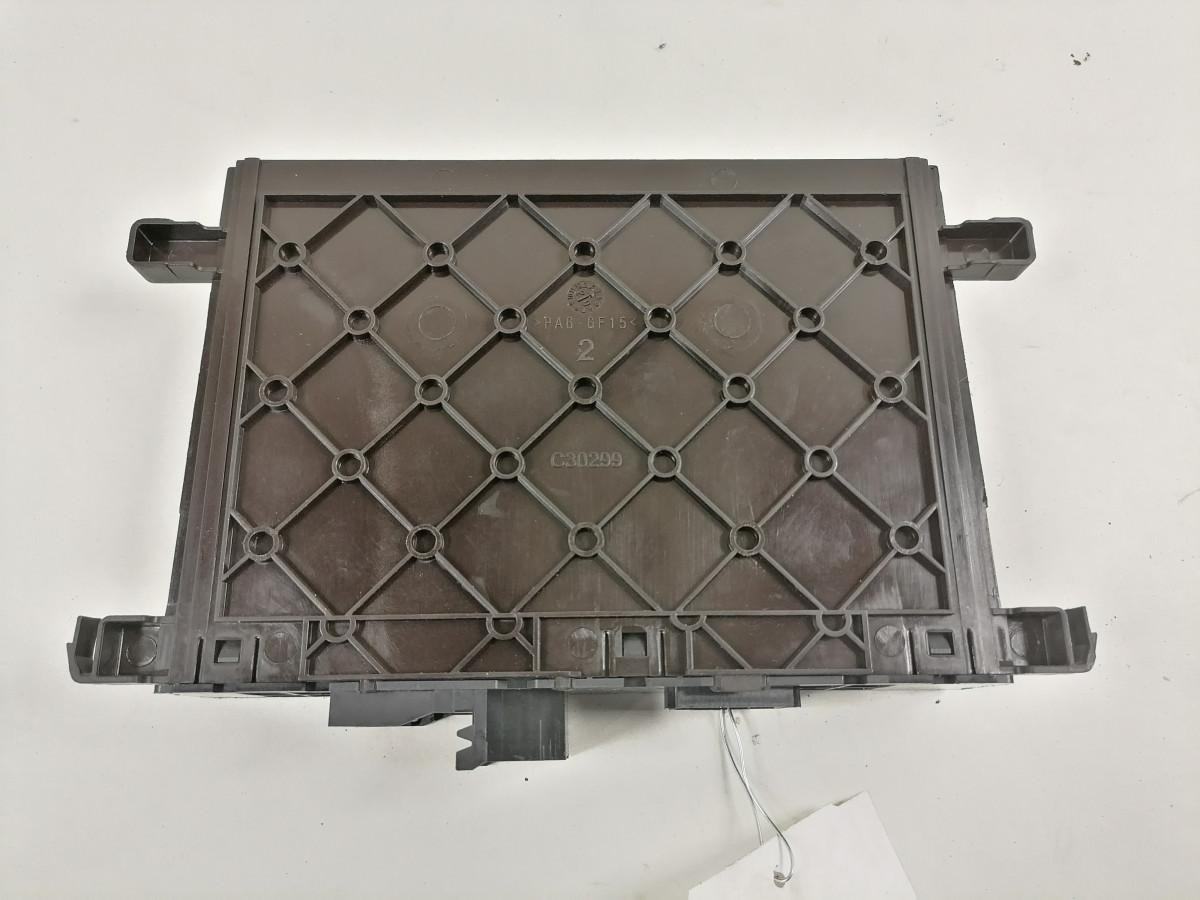 Scania Ecu, door control 2807501 - ECU for Truck: picture 3 Scania Ecu, door control 2807501 - ECU for Truck: picture 3