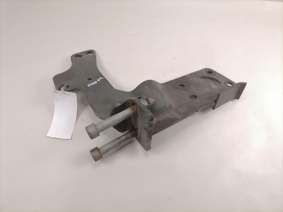 Scania Front bumper carrier 2343464 - Bumper for Truck: picture 2 Scania Front bumper carrier 2343464 - Bumper for Truck: picture 2