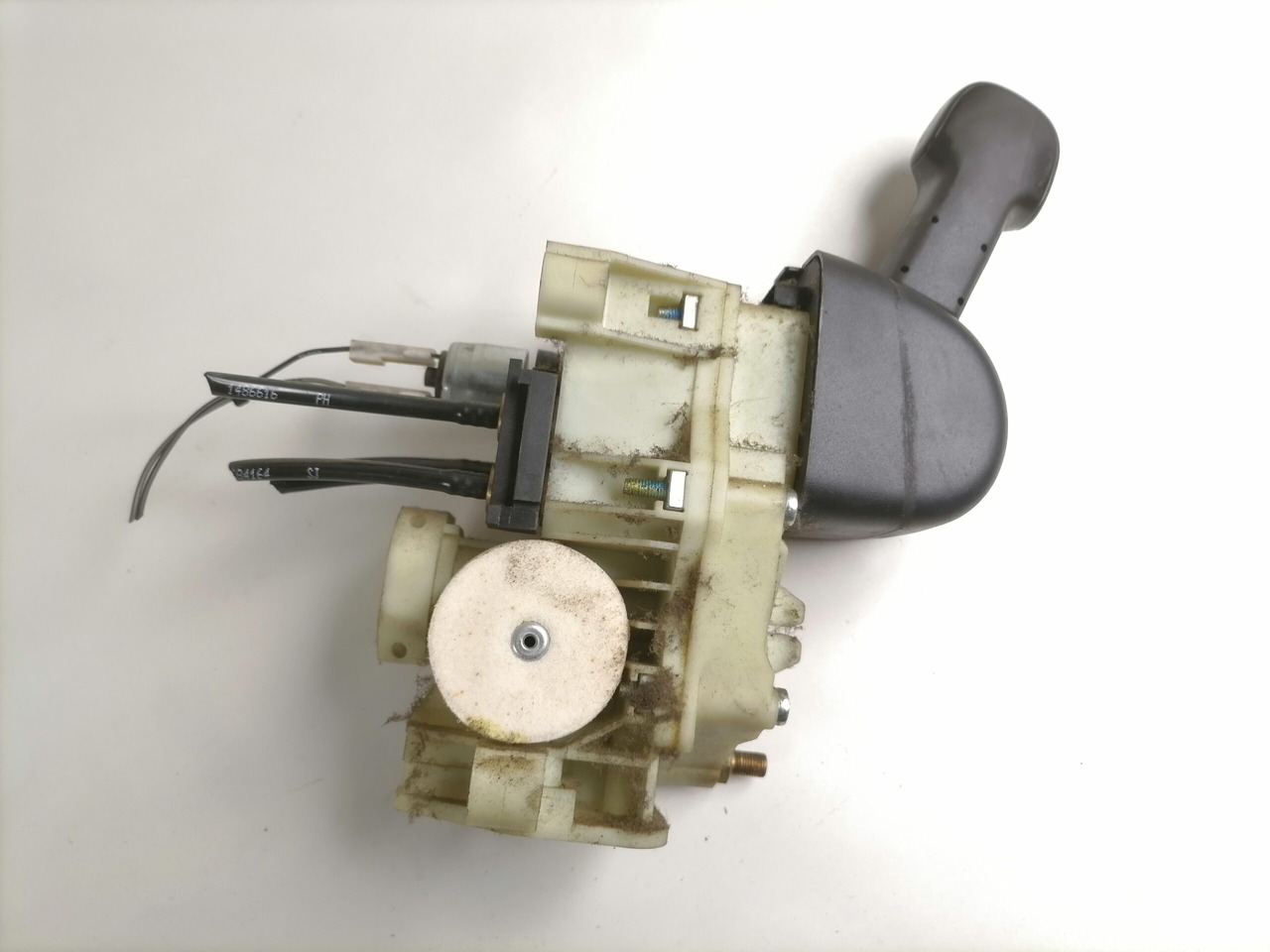 Scania Handbrake control lever 1774972 - Universal part for Truck: picture 2 Scania Handbrake control lever 1774972 - Universal part for Truck: picture 2