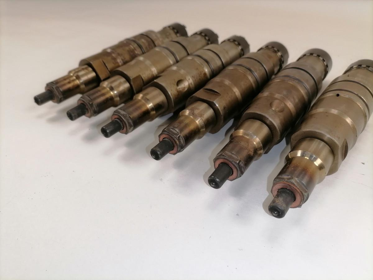 Scania Injector 2031836 - Fuel pump for Truck: picture 3 Scania Injector 2031836 - Fuel pump for Truck: picture 3