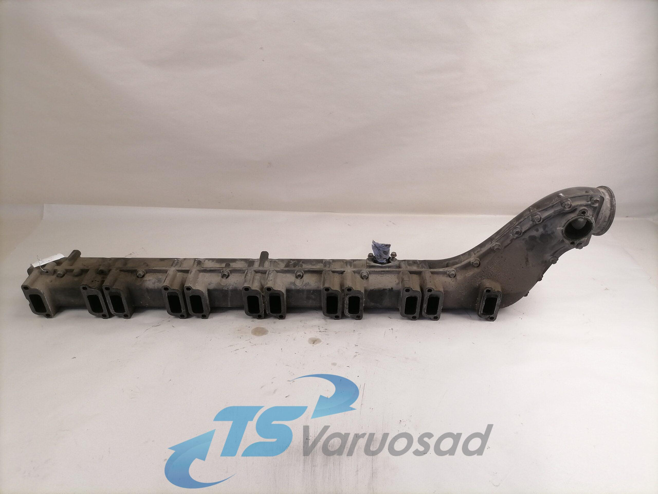 Scania Intake mainfold 1493717 - Intake manifold for Truck: picture 5 Scania Intake mainfold 1493717 - Intake manifold for Truck: picture 5