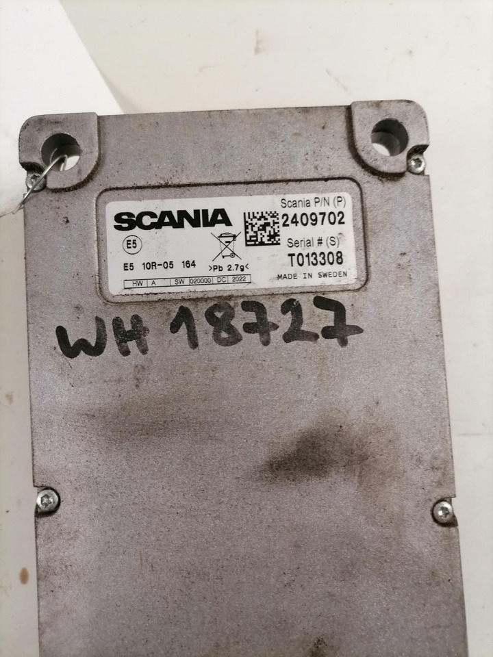 Scania Juhtplokk 2409702 - ECU for Truck: picture 3 Scania Juhtplokk 2409702 - ECU for Truck: picture 3