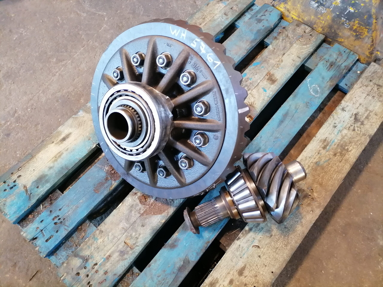 Scania Lõppülekanne R780 2,92 38:13 2135155 - Final drive for Truck: picture 1 Scania Lõppülekanne R780 2,92 38:13 2135155 - Final drive for Truck: picture 1