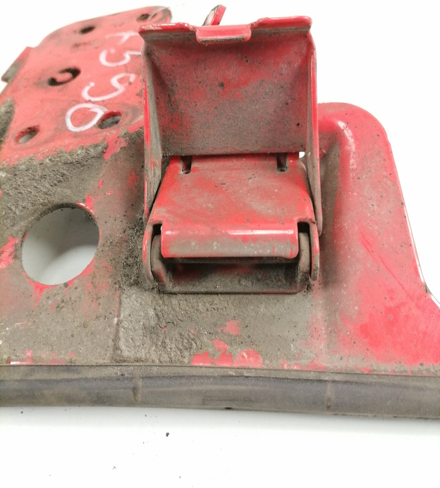Scania Mudguard bracket 1723176 - Universal part for Truck: picture 3 Scania Mudguard bracket 1723176 - Universal part for Truck: picture 3