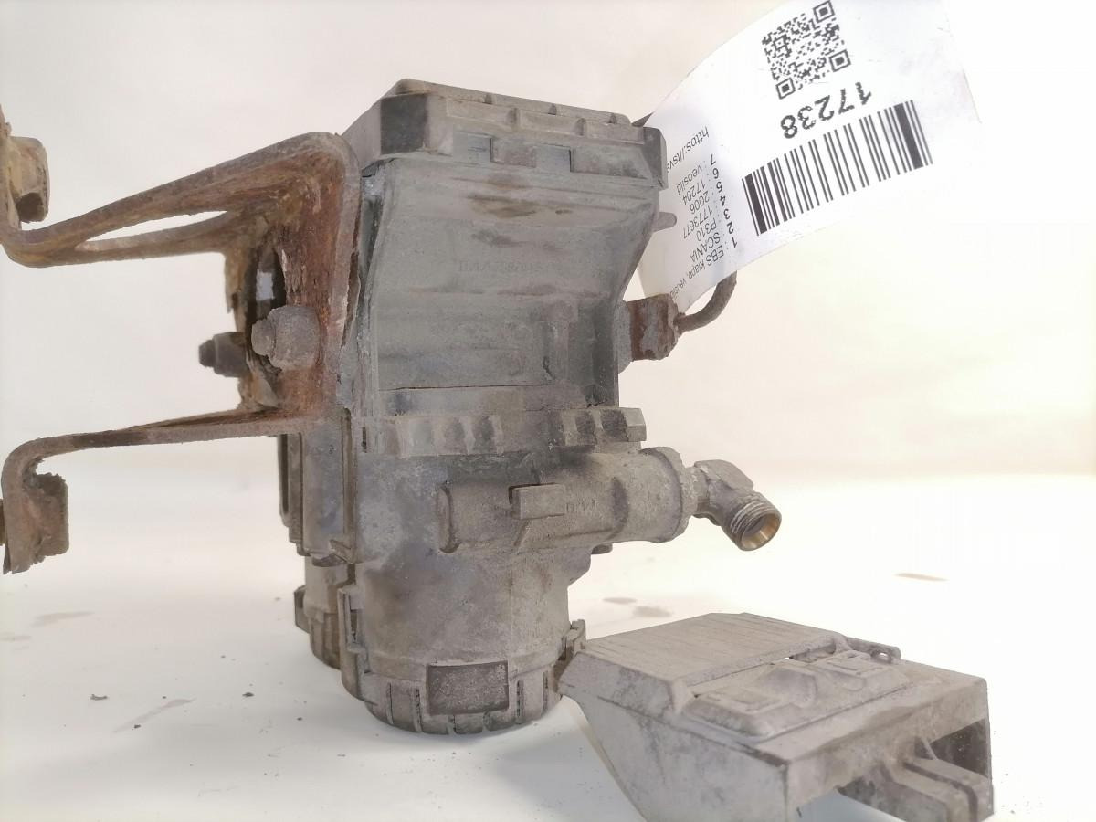 Scania Rear axel brake pressure control valve 1773677 - Brake valve for Truck: picture 5 Scania Rear axel brake pressure control valve 1773677 - Brake valve for Truck: picture 5